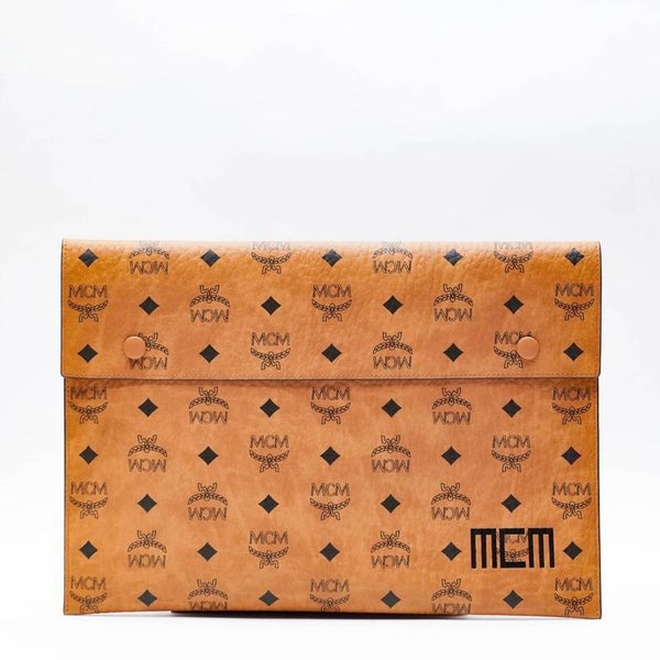 MCM Envelope Clutch Pouch Ipad Case Tasche Visetos cognac