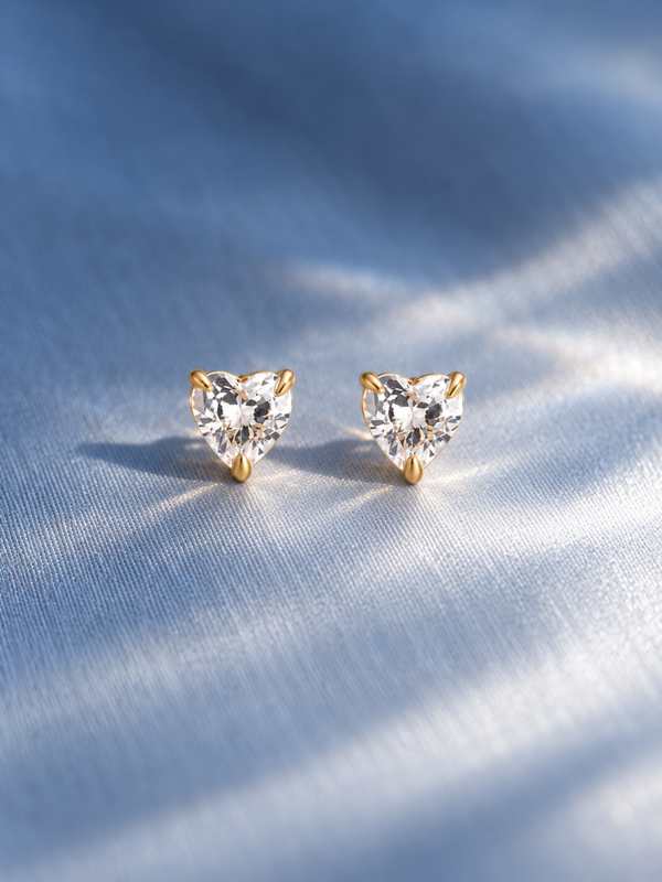 Amore | Vergoldete Ohrstecker mit Zirkonia