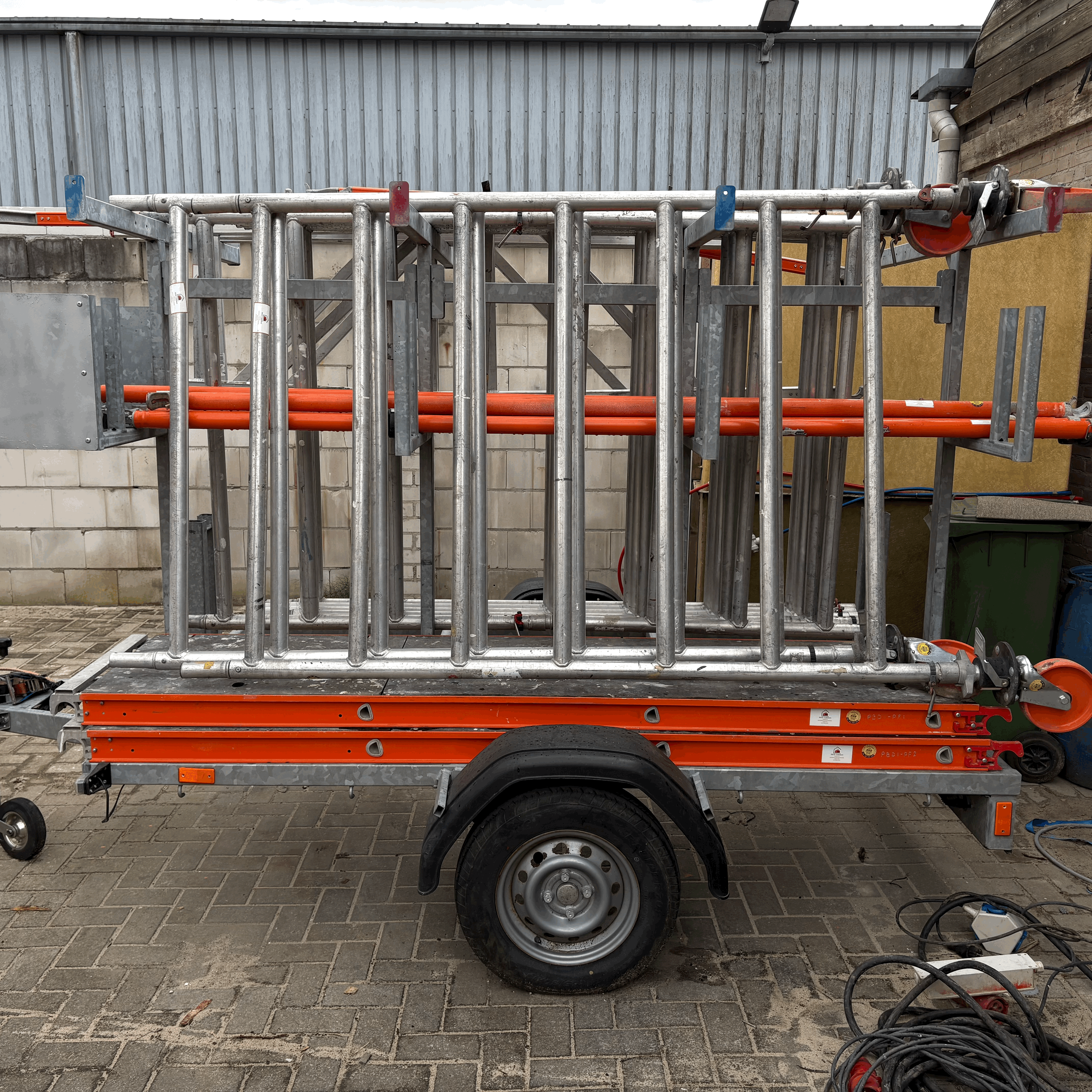 Complete steiger met aanhanger incl. valbeveiliging