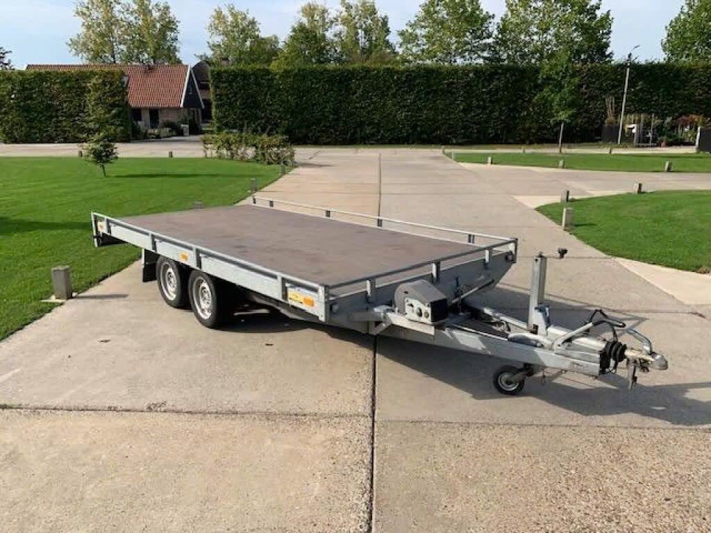 Kiepkantel aanhanger met huif