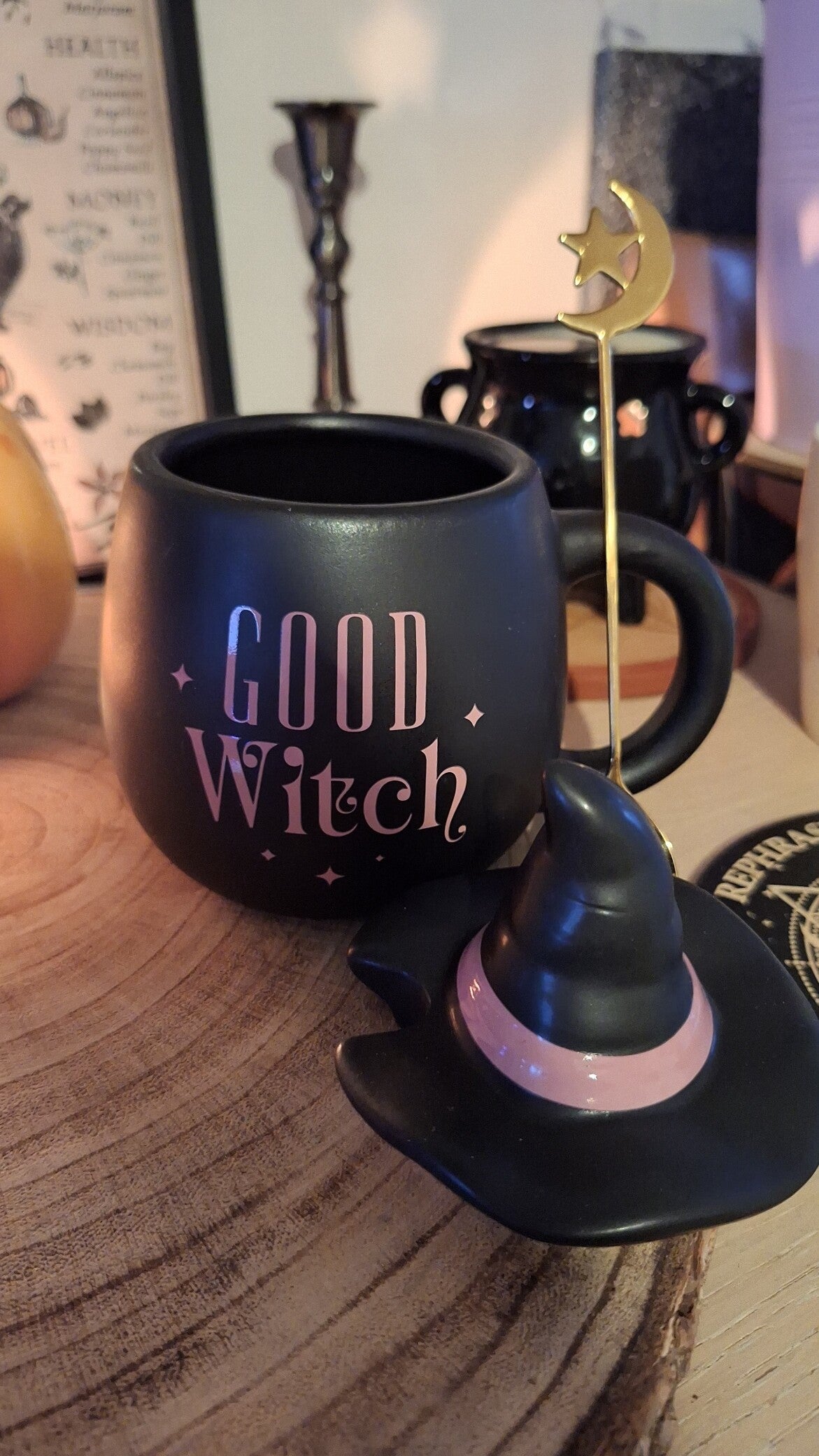 Mug Good Witch 🧙‍♀️ Douceur, réconfort & lumière