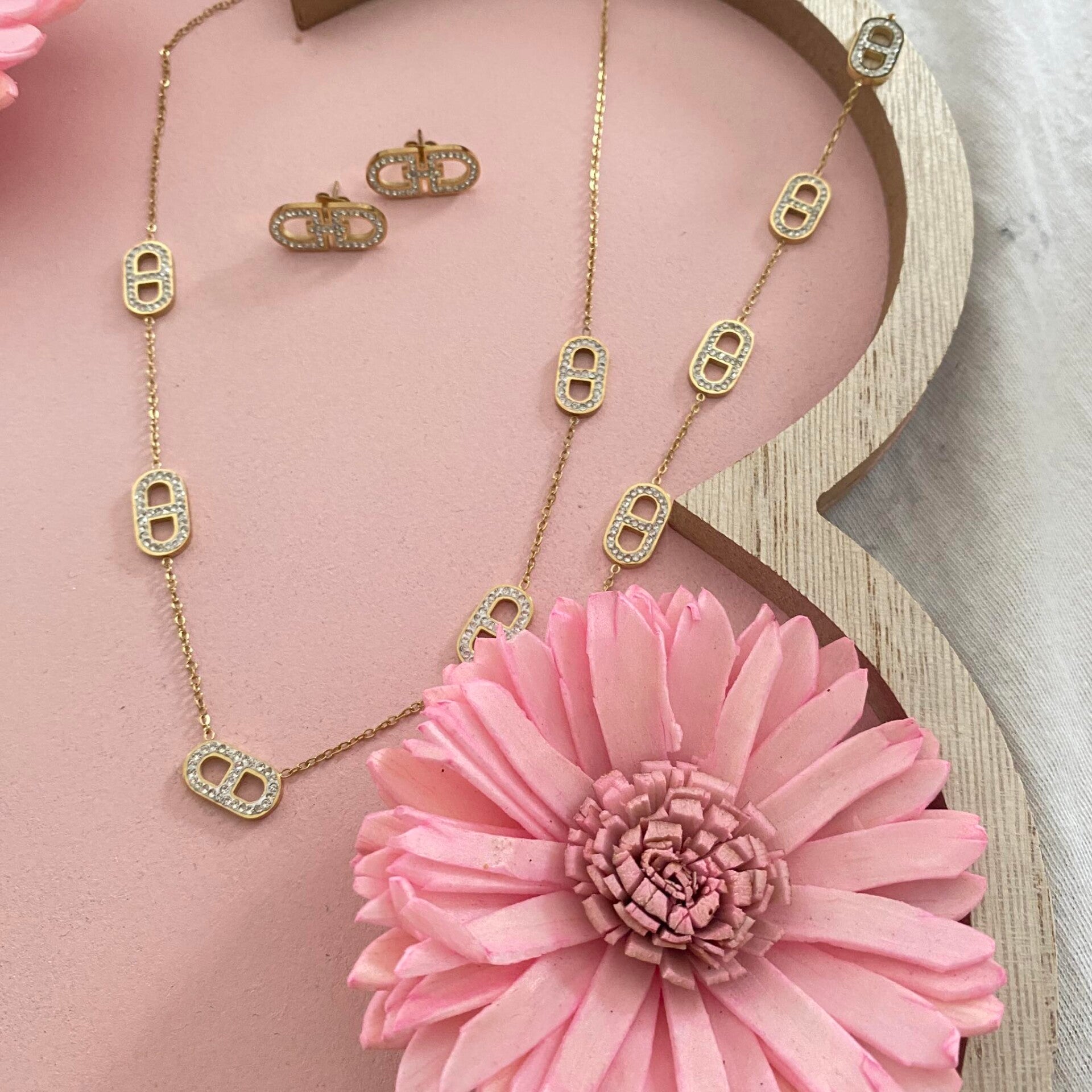 Set van armband, halsketting, oorbellen LUX