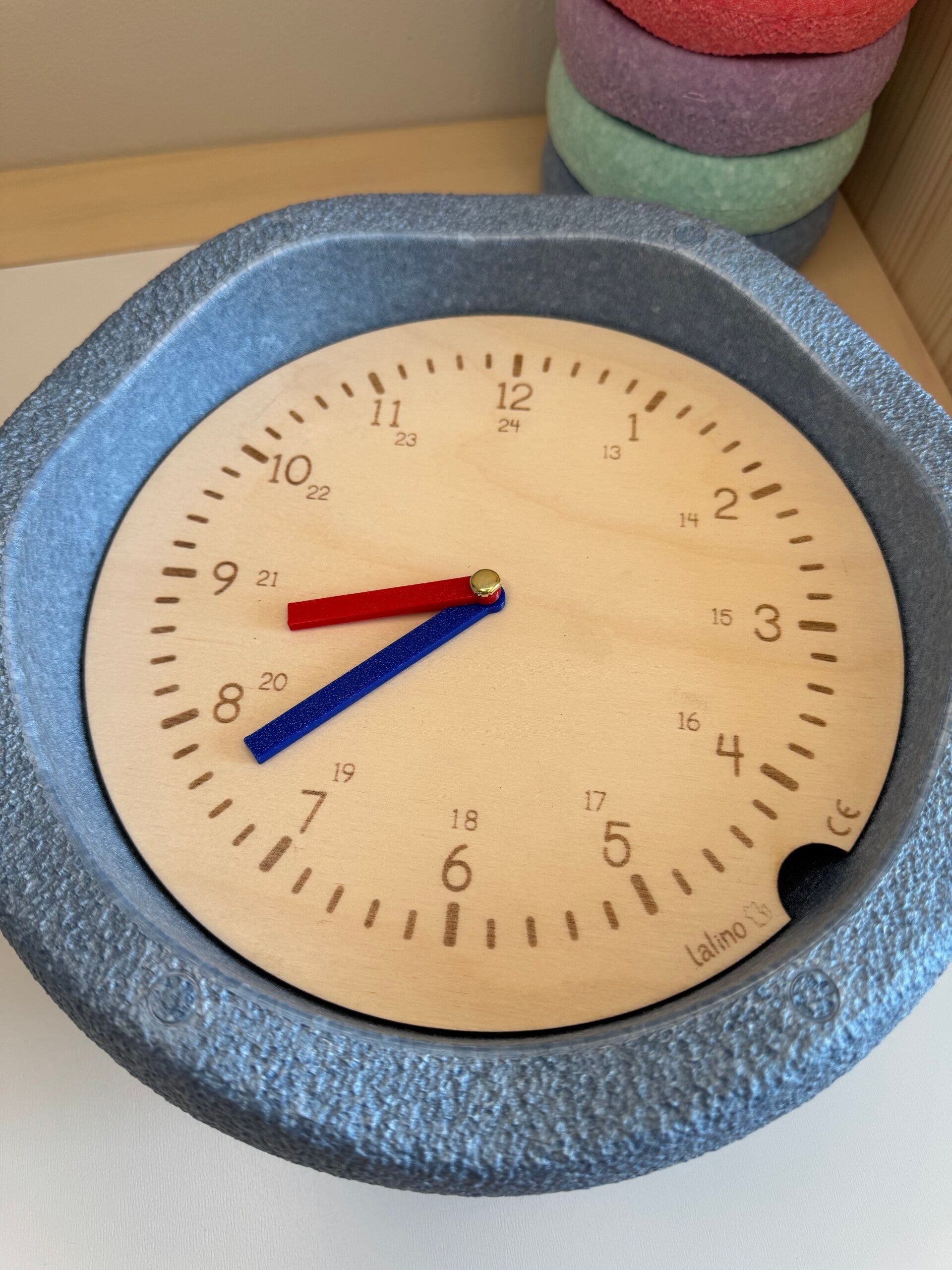 Lalino Stapelsteine - Uhr