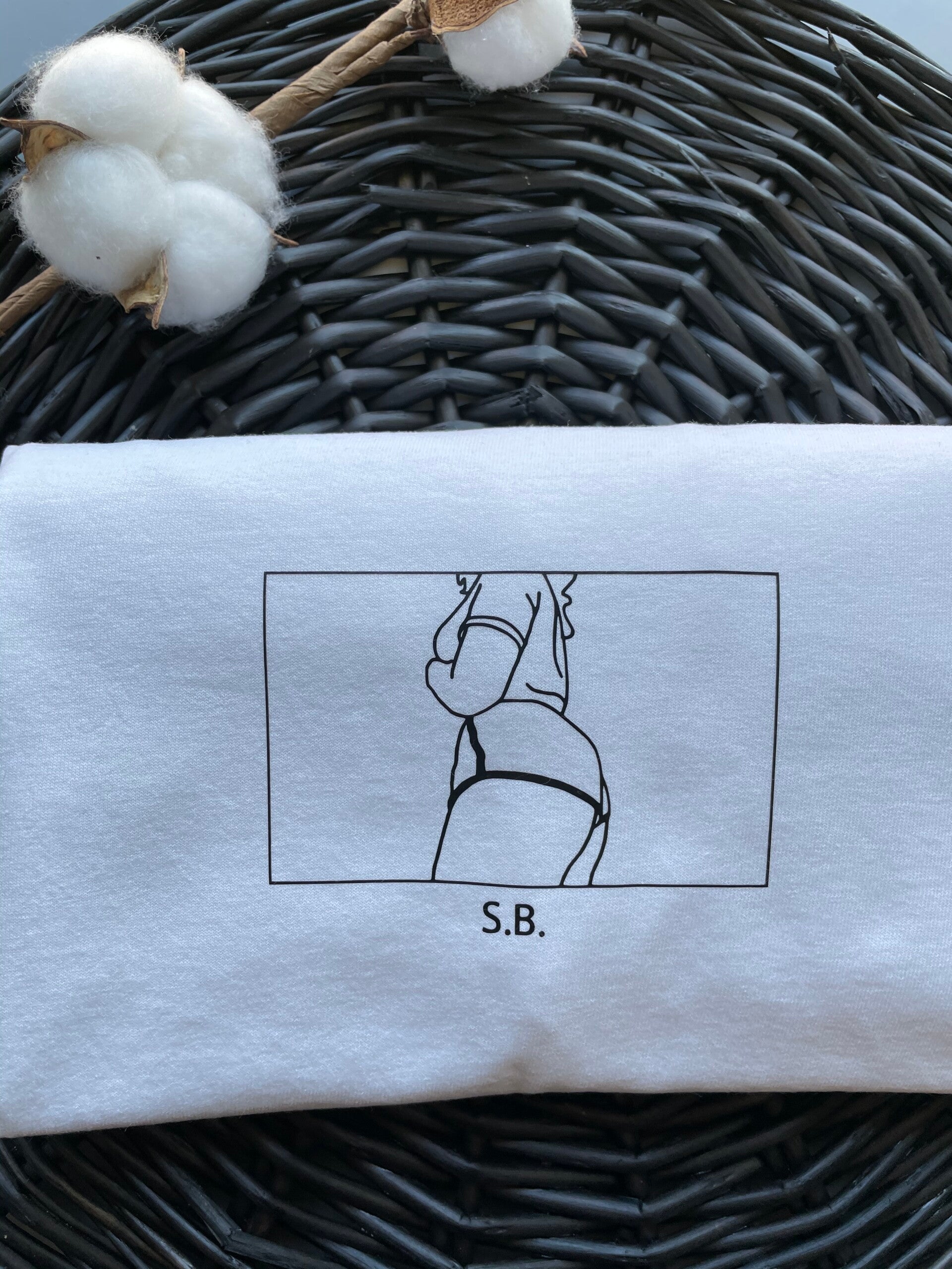 Spicy picture lijntekening - tee