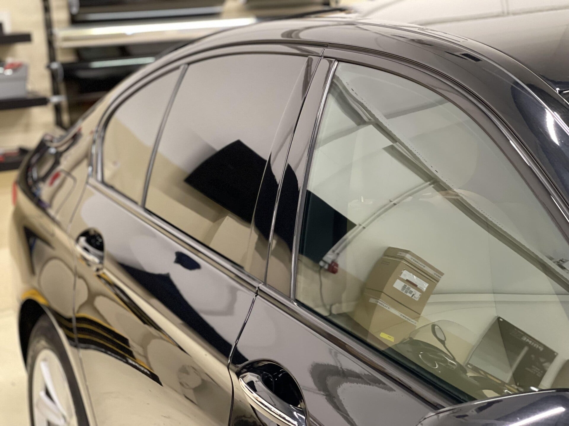 Auto ontchromen / Auto wrappen | TintCenter.nl