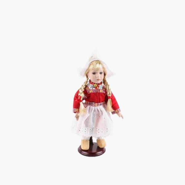 12010 - Pop porselein vrouw 26 cm - rood