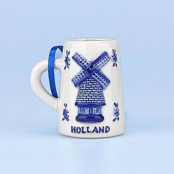 16927 - Kerstornament mok met molen - delftsblauw