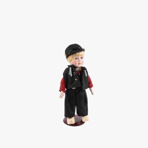 17010 - Pop porselein man 26 cm - zwart/rood