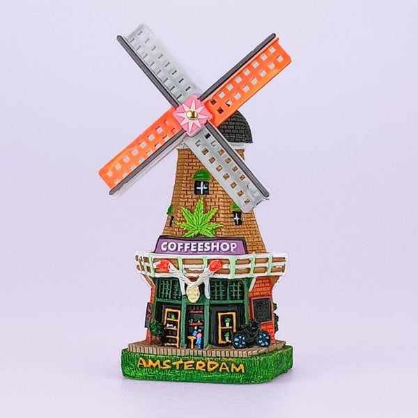 7853 - Molen polystone coffeeshop 8 cm Amsterdam