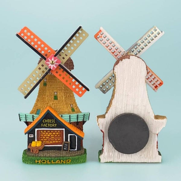 7936 - Magneet polystone molen cheeseshop 8 cm Holland