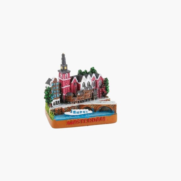 8281 - Miniatuur polystone oude kerkplein 5 cm Amsterdam