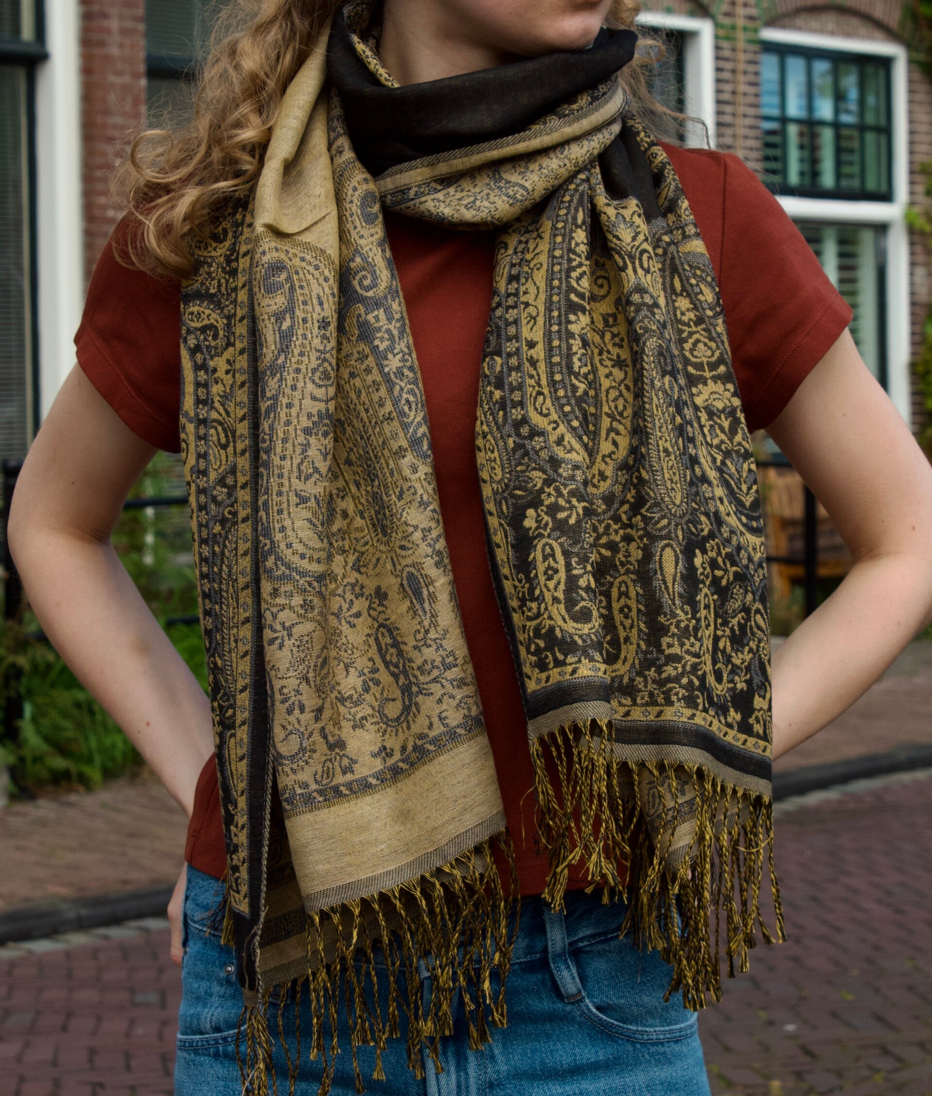 Sjaal zwart/goud