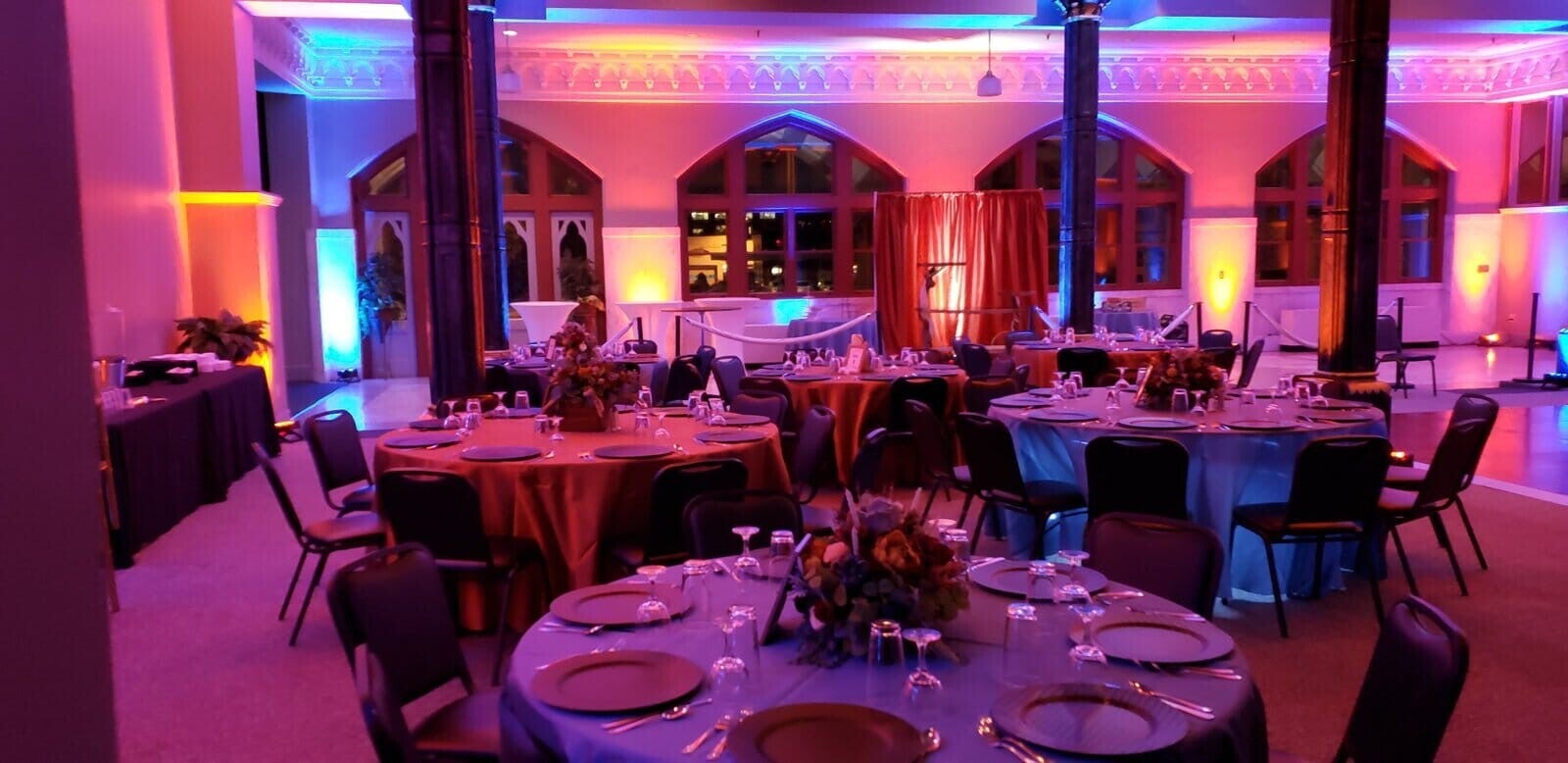 Wedding uplighting inside the Old Post Office Event Center in Evansville