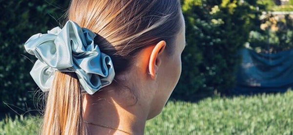 Satin-Scrunchie in zartem Mintgrün