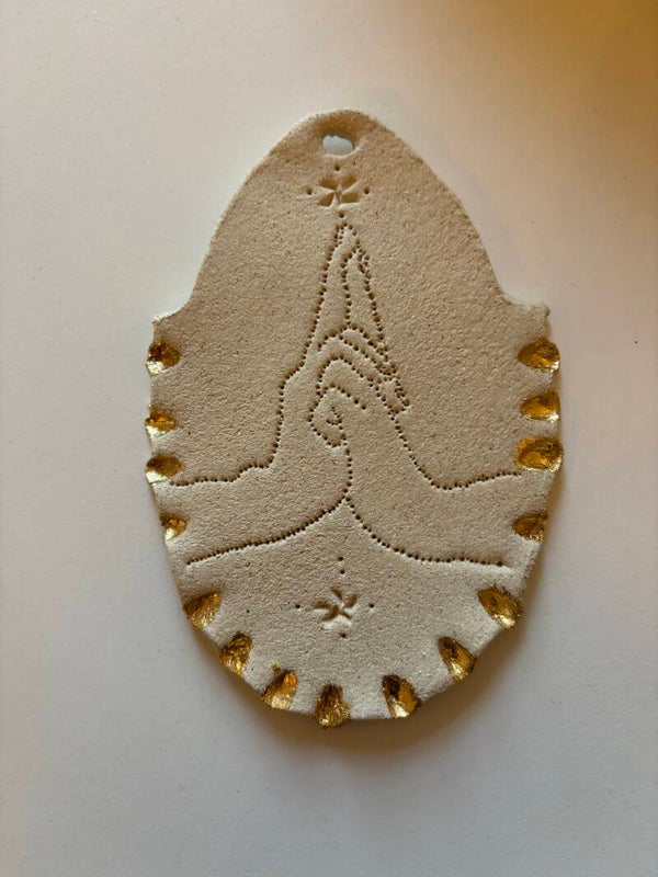 Médaillon moudra  prière or