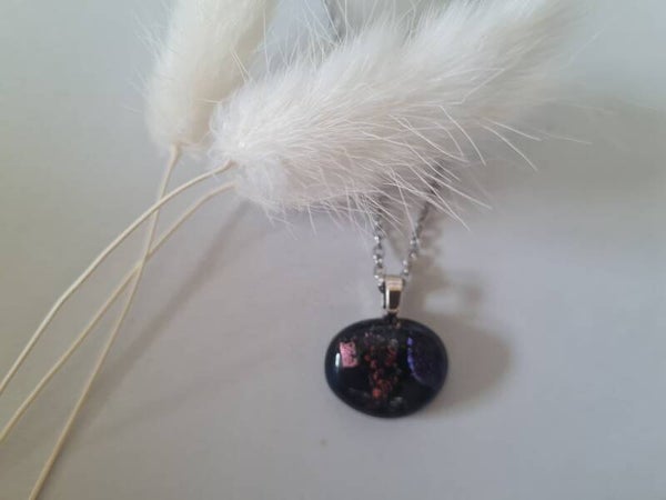 Pendentif en verre dichroique