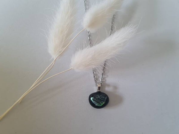 Pendentif en verre dichroique