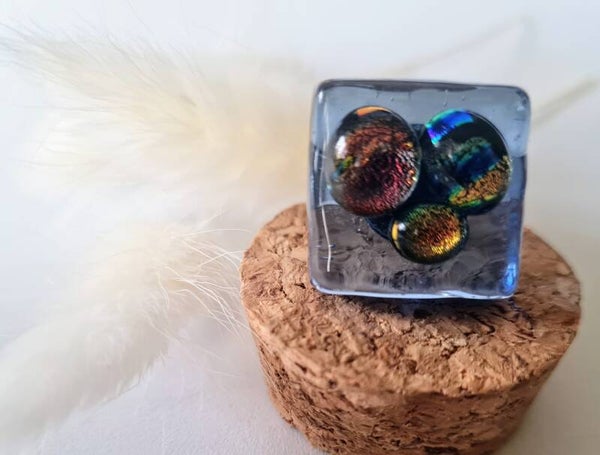 Bague carré en verre dichroique