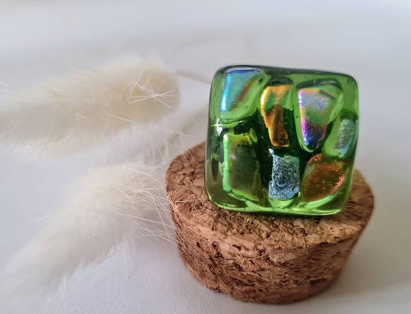 Bague carré en verre dichroique