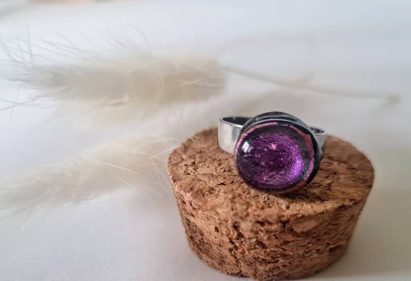 Bague en verre dichroique