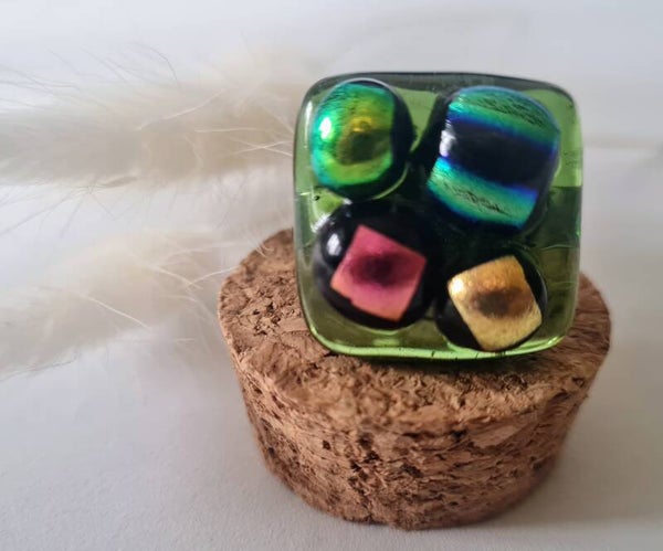 Bague carré en verre dichroique