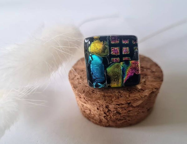 Bague carré en verre dichroique