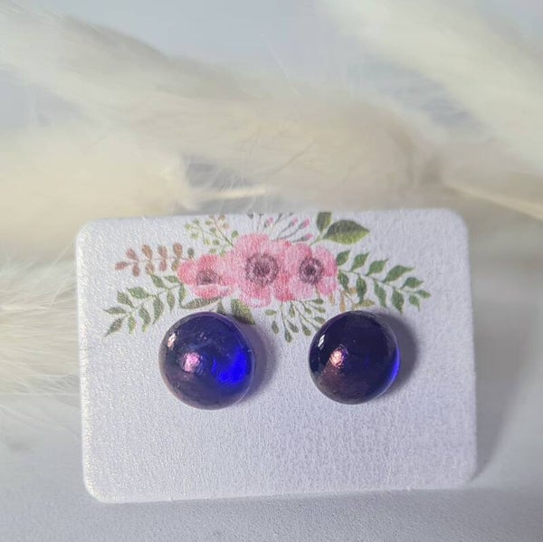 Boucle d'oreille clou en verre dichroique
