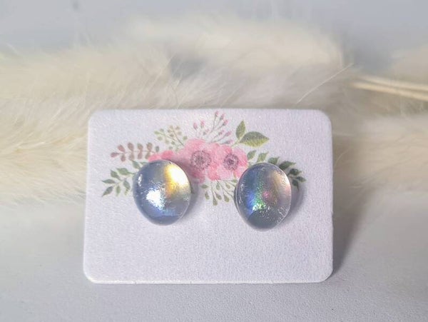 Boucle d'oreille clou en verre