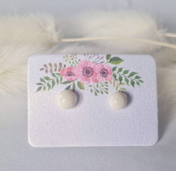 Boucle d'oreille clou en verre