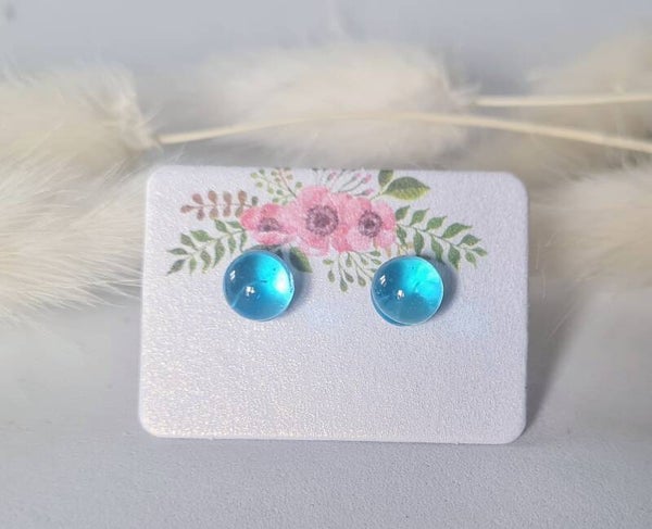 Boucle d'oreille clou en verre