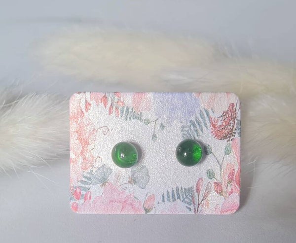 Boucle d'oreille clou en verre