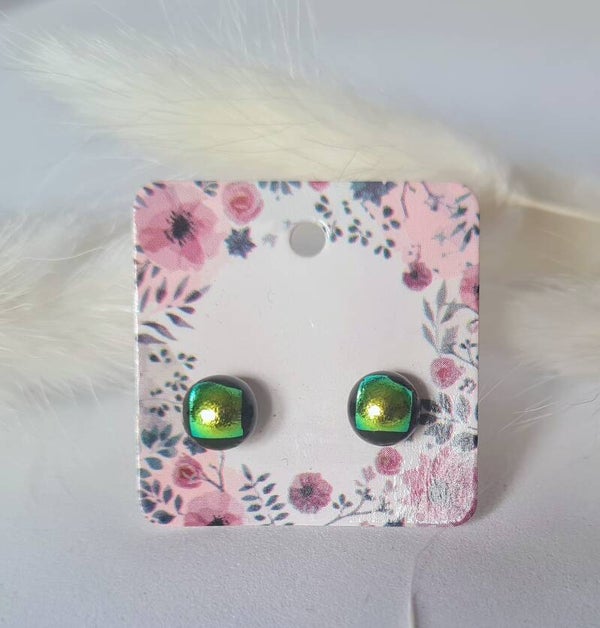 Boucle d'oreille clou en verre