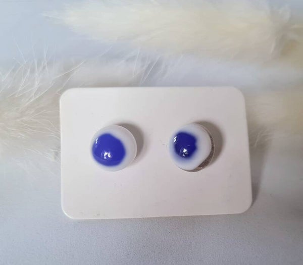 Boucle d'oreille clou en verre