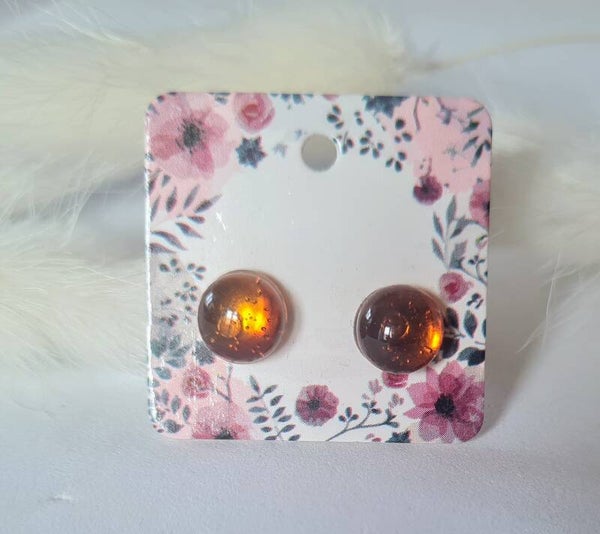 Boucle d'oreille clou en verre