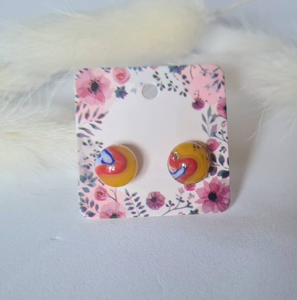 Boucle d'oreille clou en verre