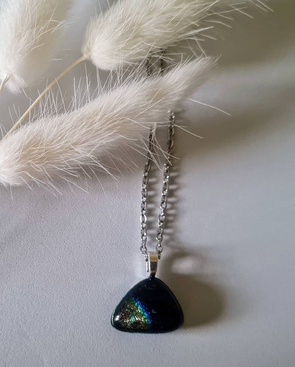 Pendentif en verre dichroique