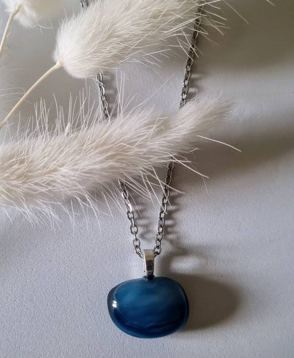 Petit pendentif en verre