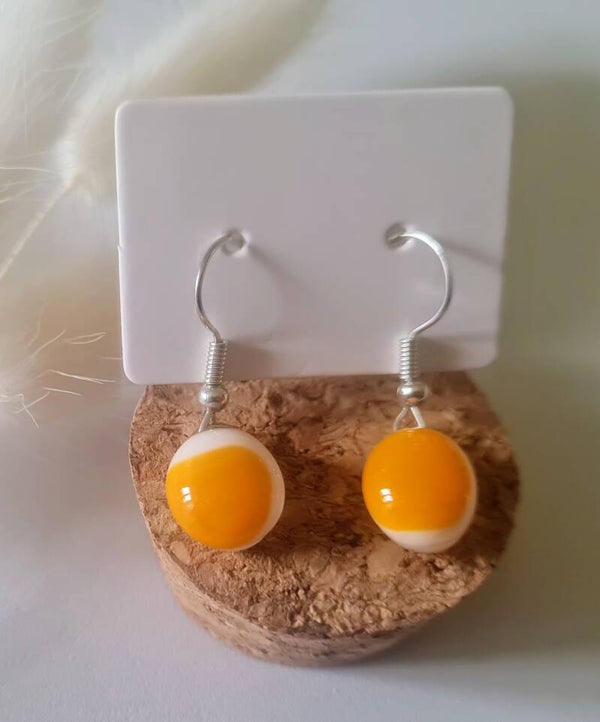Boucle d'oreille pendante en verre