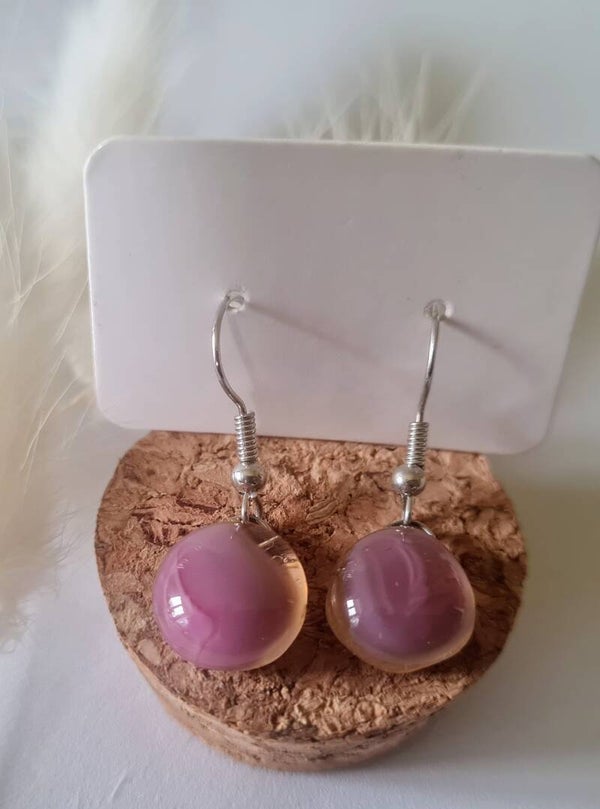 Boucle d'oreille pendante en verre