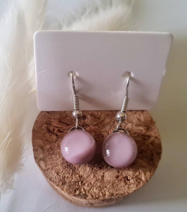 Boucle d'oreille pendante en verre