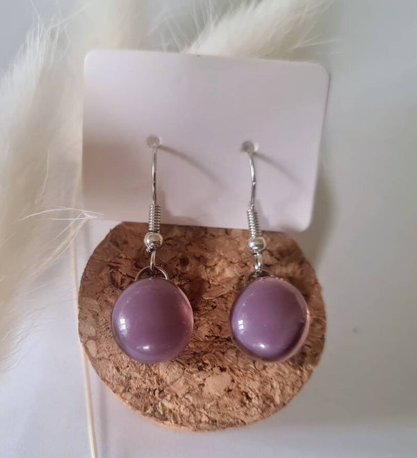 Boucle d'oreille pendante en verre