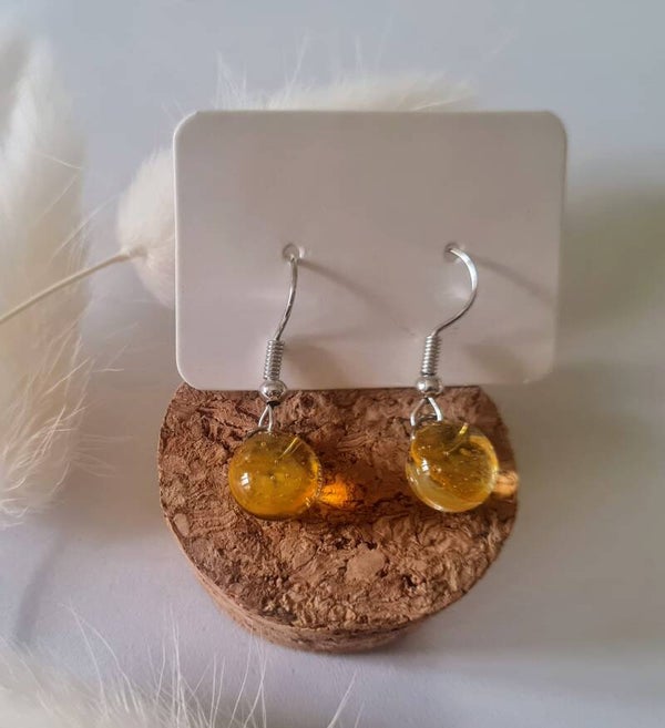 Boucle d'oreille pendante en verre