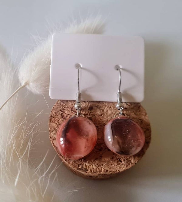 Boucle d'oreille pendante en verre