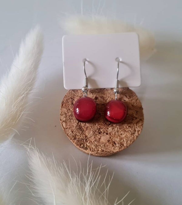 Boucle d'oreille pendante en verre
