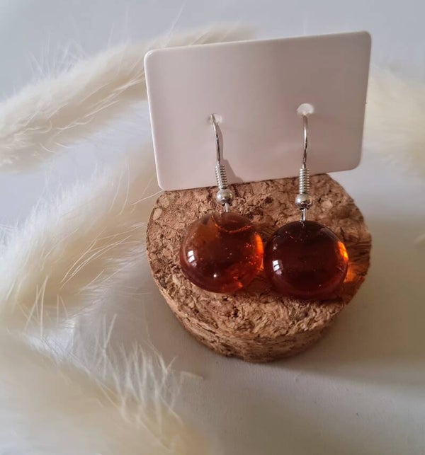 Boucle d'oreille pendante en verre