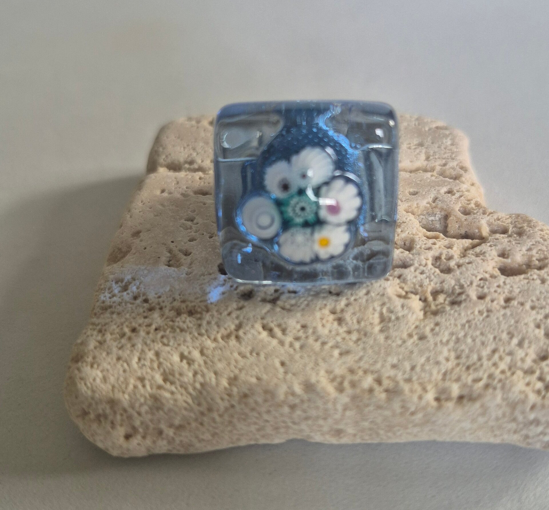 Bague carré en verre fusing