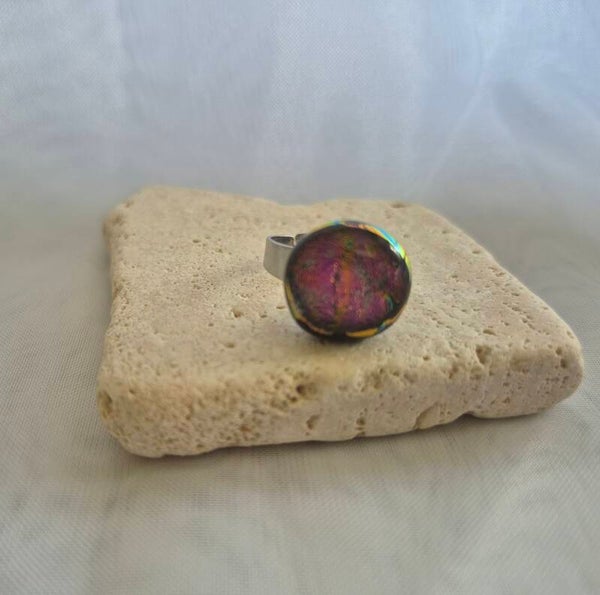 Bague en verre dichroique