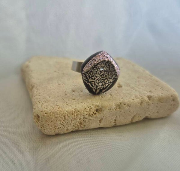Bague en verre dichroique