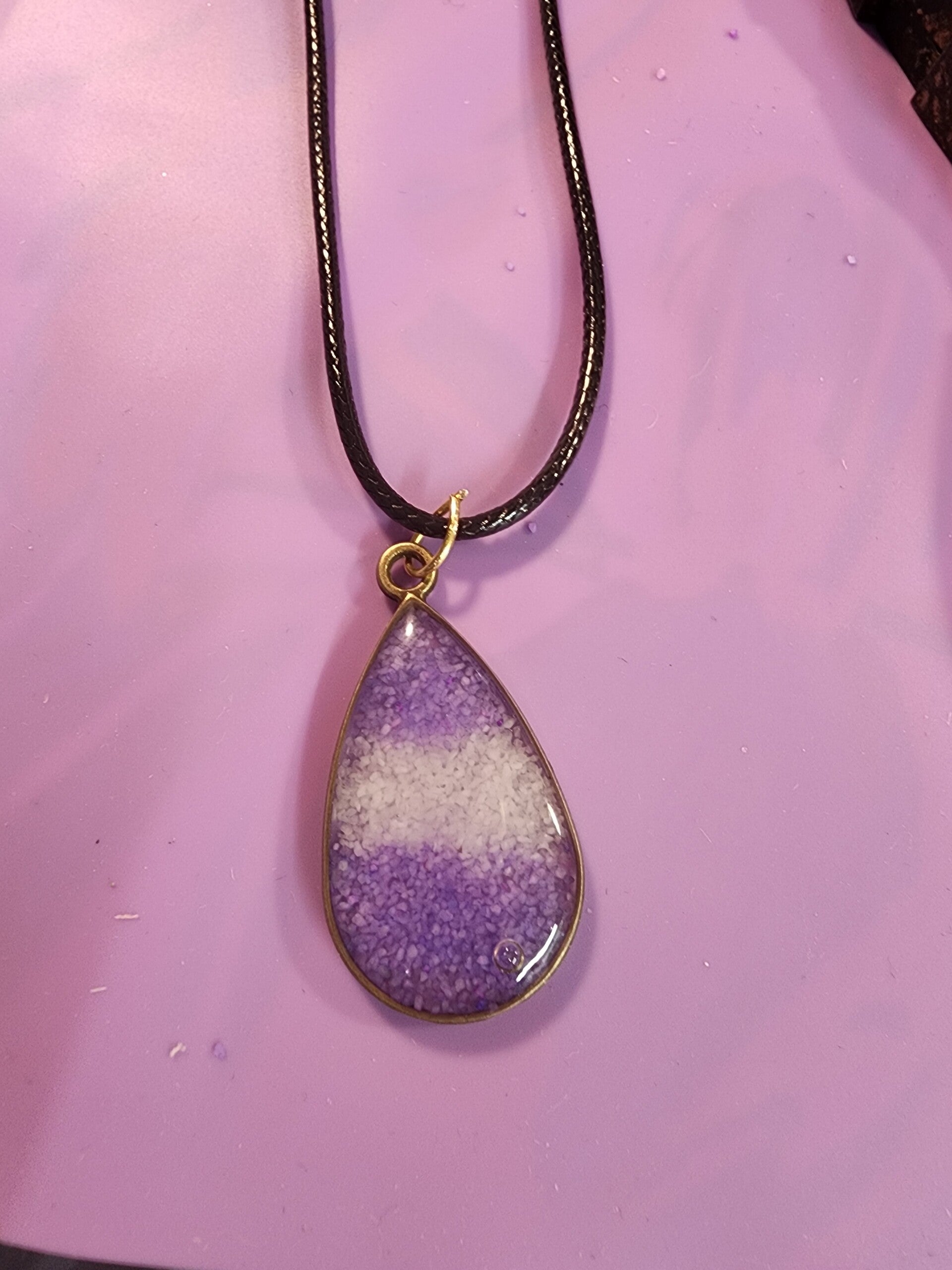 Pendant necklace