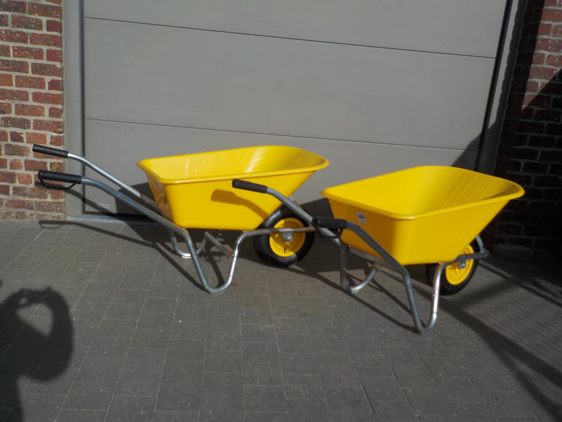 Nieuwe pvc kruiwagen